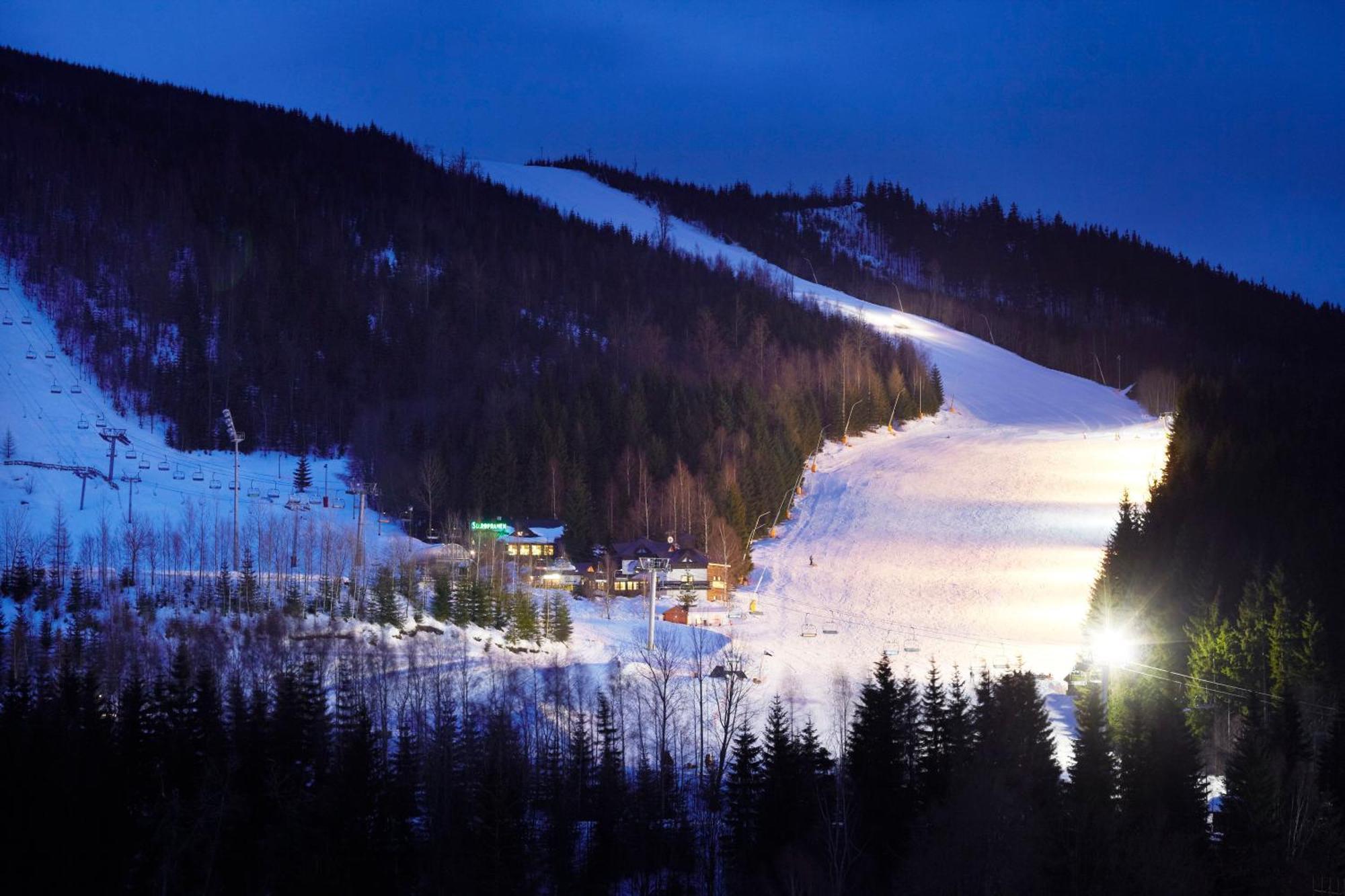 OREA Resort Sklář Harrachov Esterno foto
